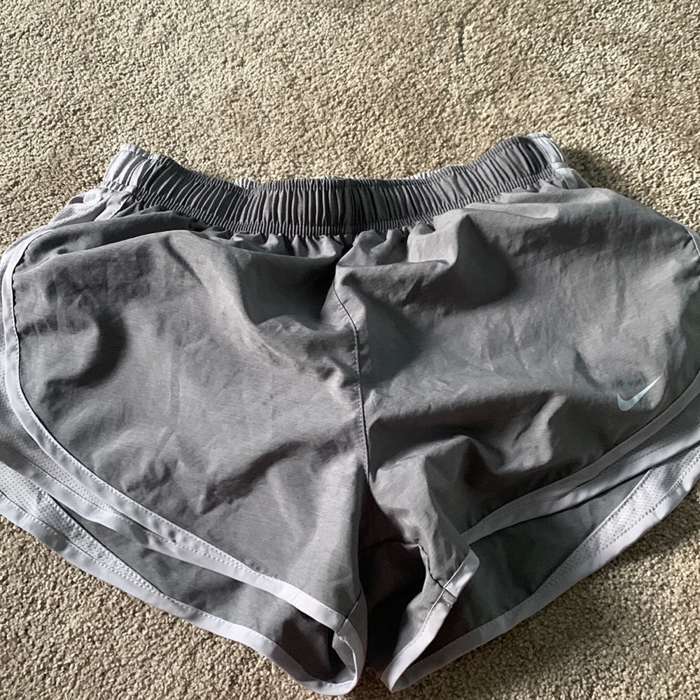 grey nike dri-fit shorts (worn once) !!!